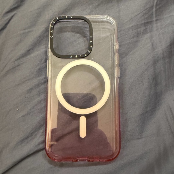 Casetify Clear ombré iPhone 15 pro Case - Picture 1 of 1